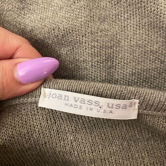 Joan Vass cardigan, size 2, comes with scarf - Picture 9 of 10